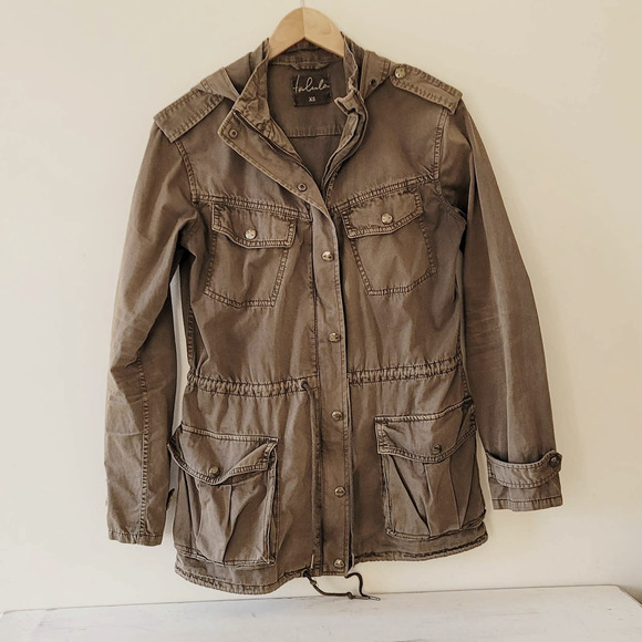 Aritzia Jackets & Blazers - Aritzia Talula Trooper Cotton Utility Jacket with Pockets XS